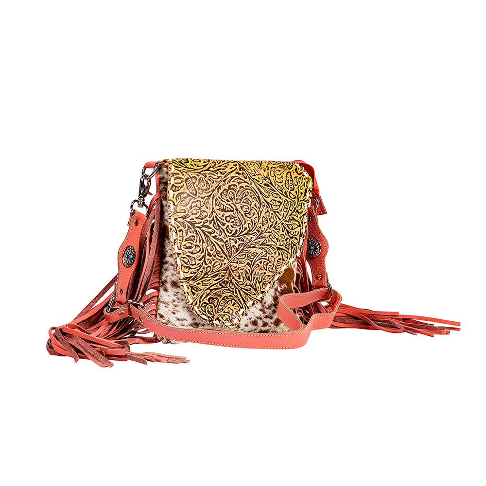 Tellard Falls Concealed-Carry Bag In Salmon - Myra USA