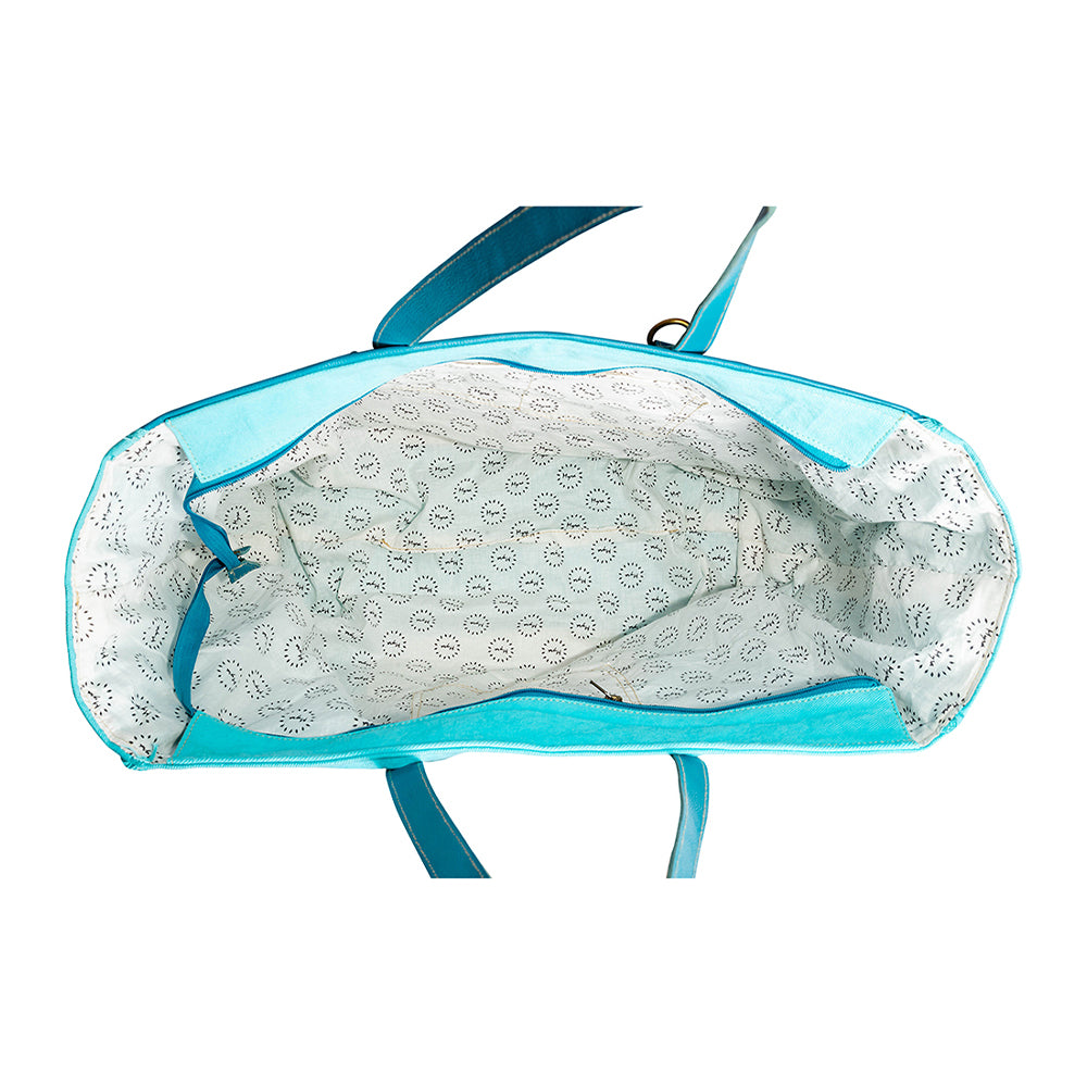 Tonga Ridge Weekender Bag In Blue - Myra USA