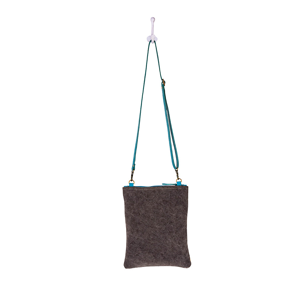 Fence Creek Small Canvas & Hairon Bag - Myra USA
