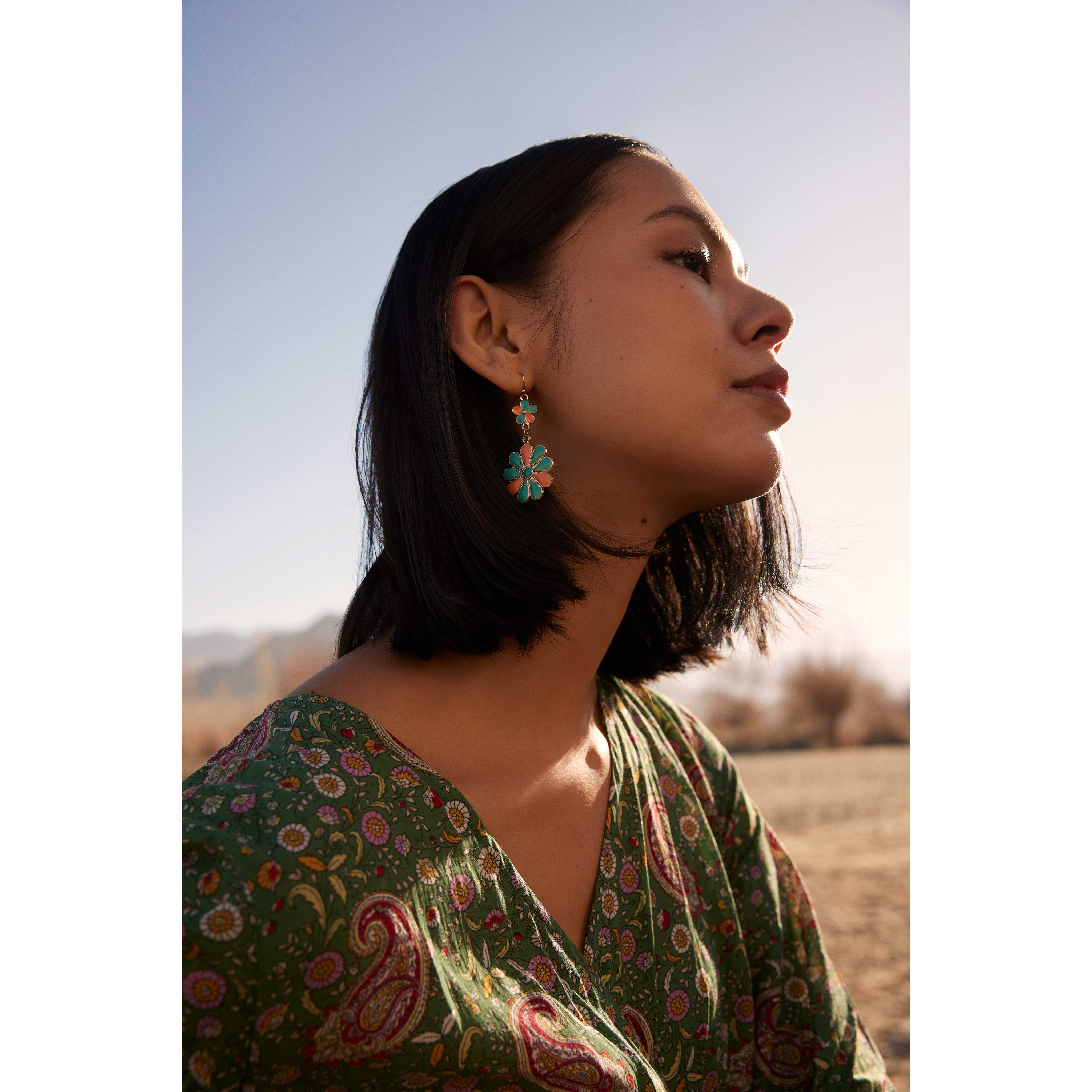 Sun Mesa Flower Earrings - Myra USA