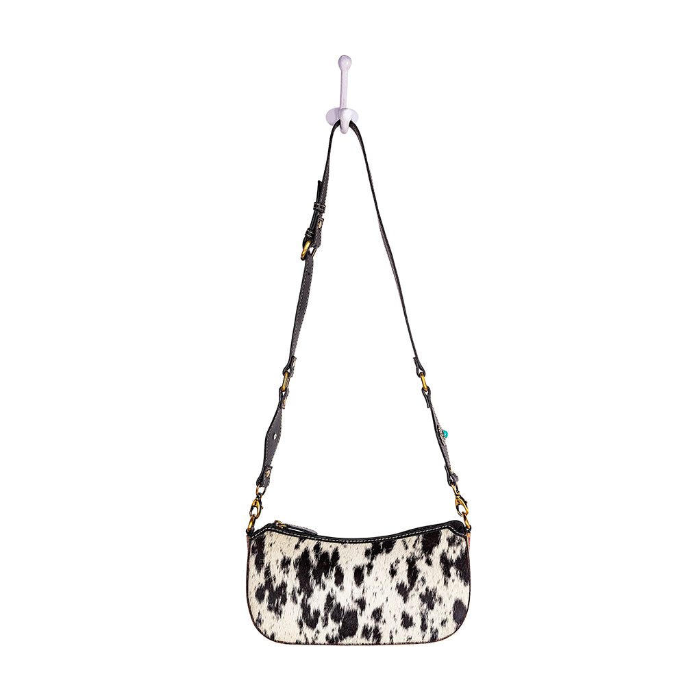 Hattie's Way Hand-tooled Bag - Myra USA