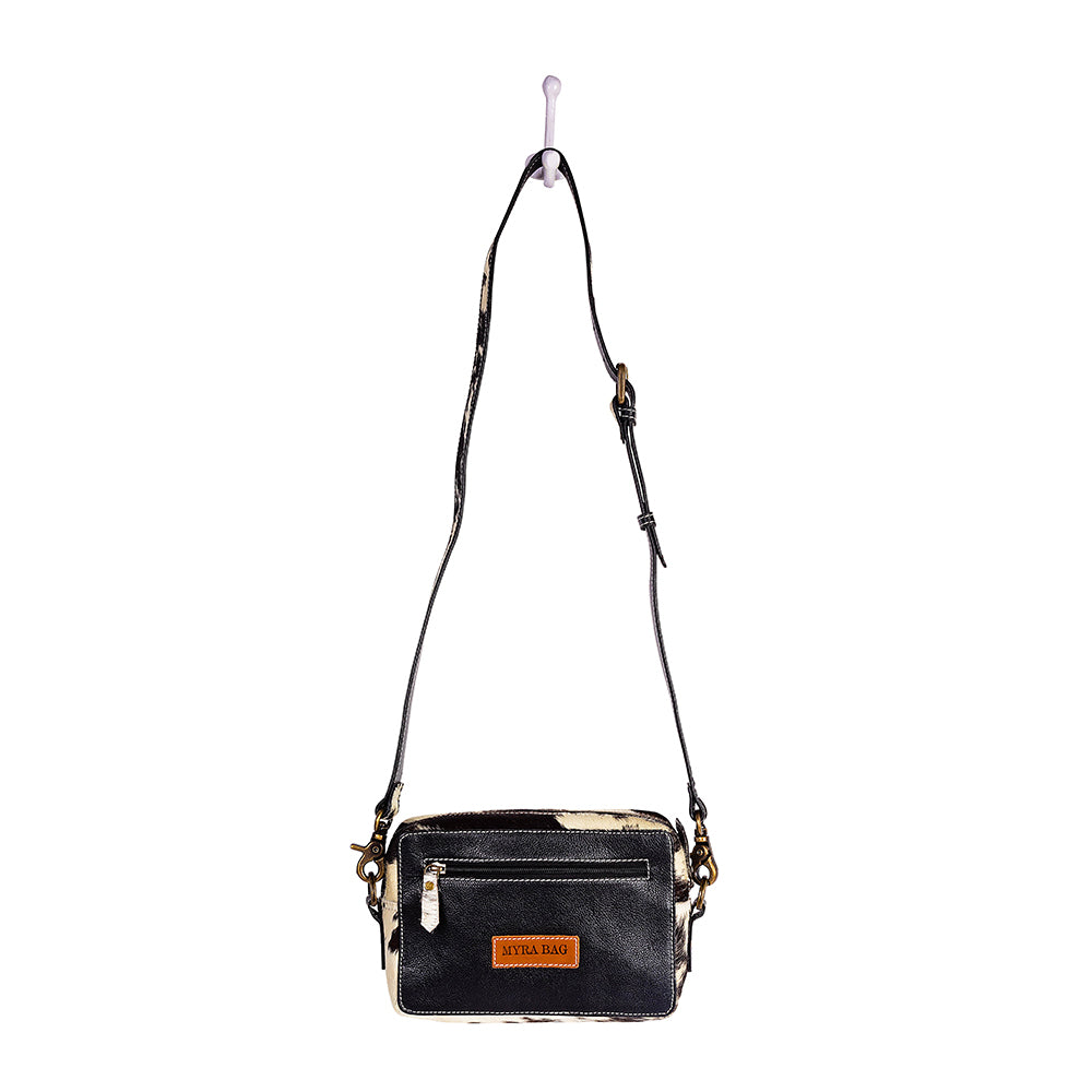 Bloomin' Steer Hand-Tooled Leather Bag - Myra USA