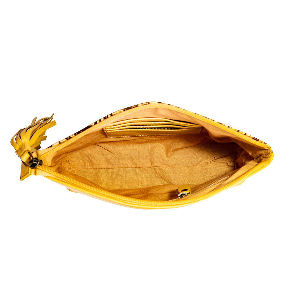 Clarendon Pouch in Yellow - Myra USA