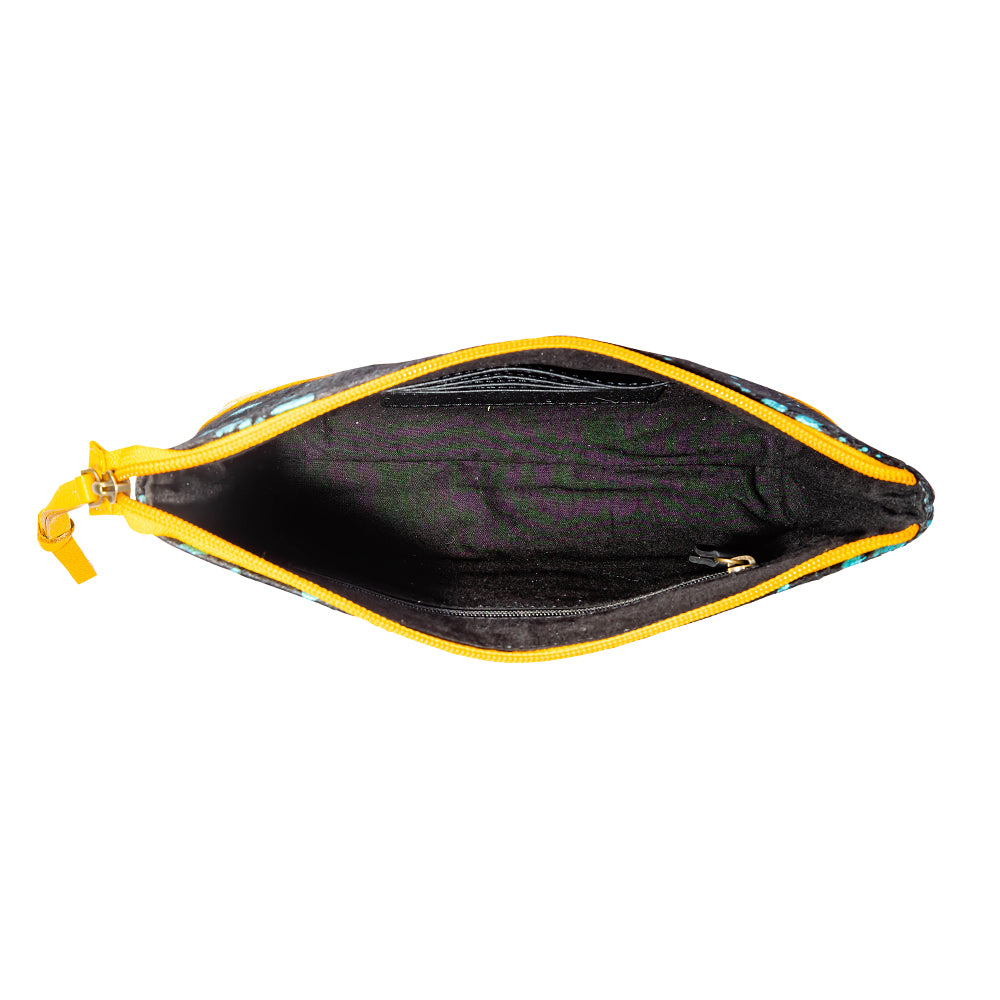 Skyviews Pouch in Yellow - Myra USA