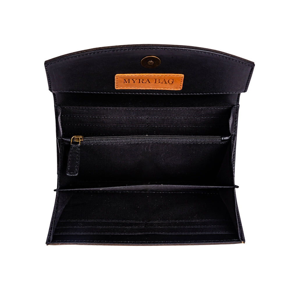 Tambrina Hand-tooled Wallet in Red - Myra USA