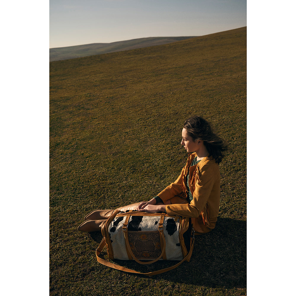 Darling Mesa Traveller Bag In Sunrise Yellow - Myra USA