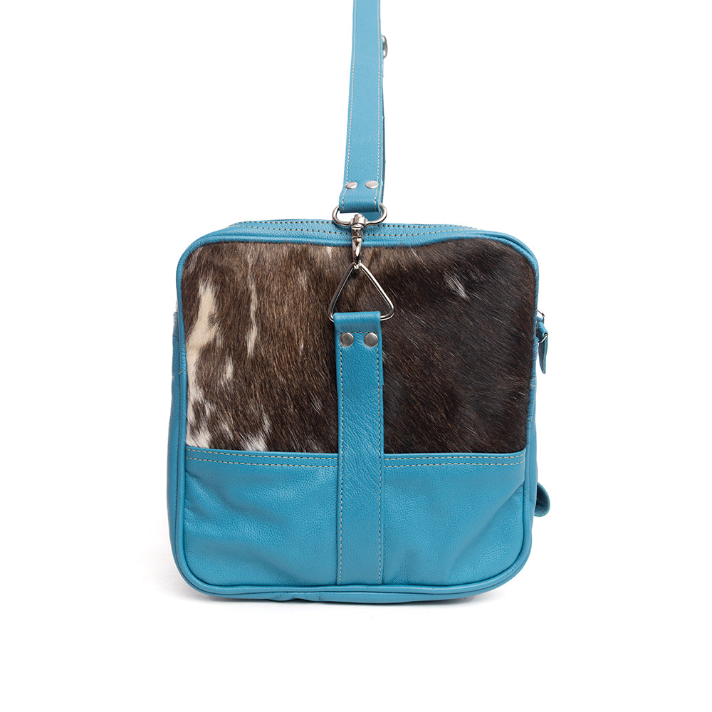 Darling Mesa Traveller Bag In Blue - Myra USA
