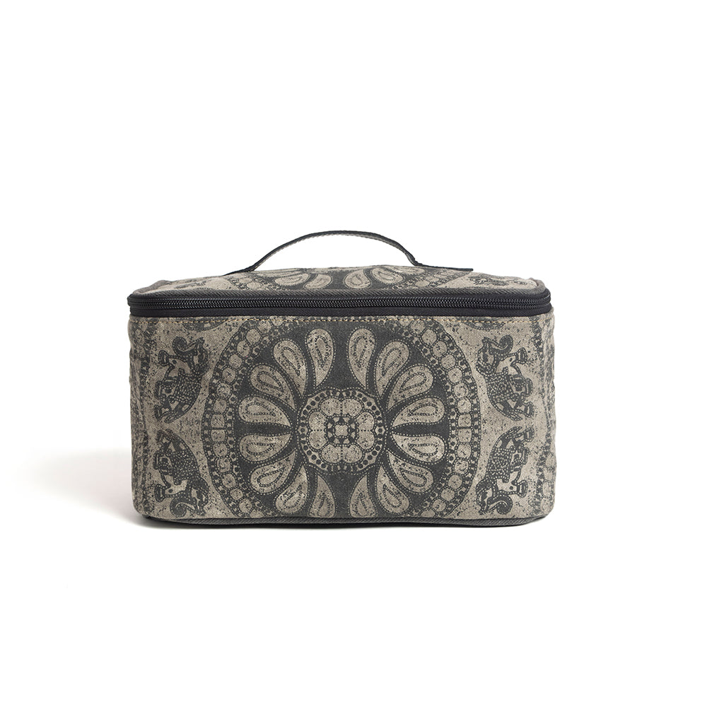 Carmela Toiletries Bag - Myra USA