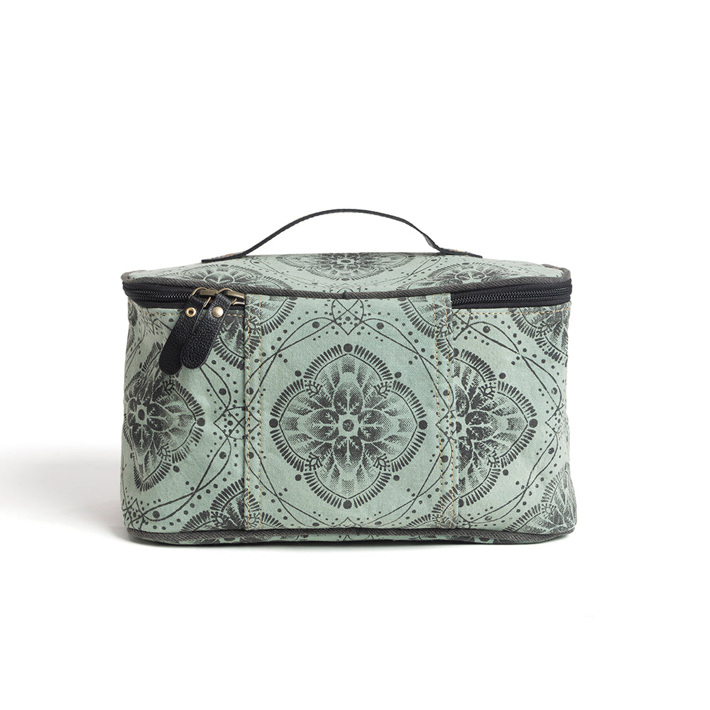 Pilar Pram Toiletries Bag - Myra USA