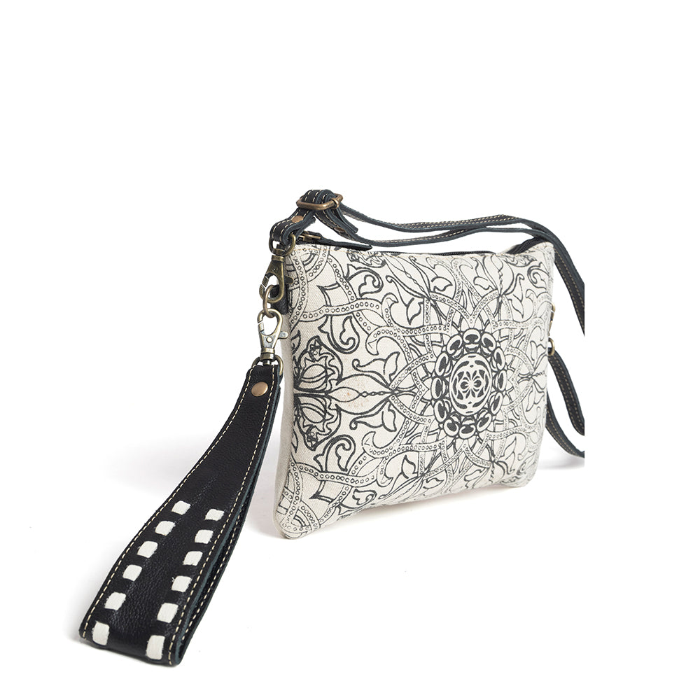 Isla Belt Bag - Myra USA