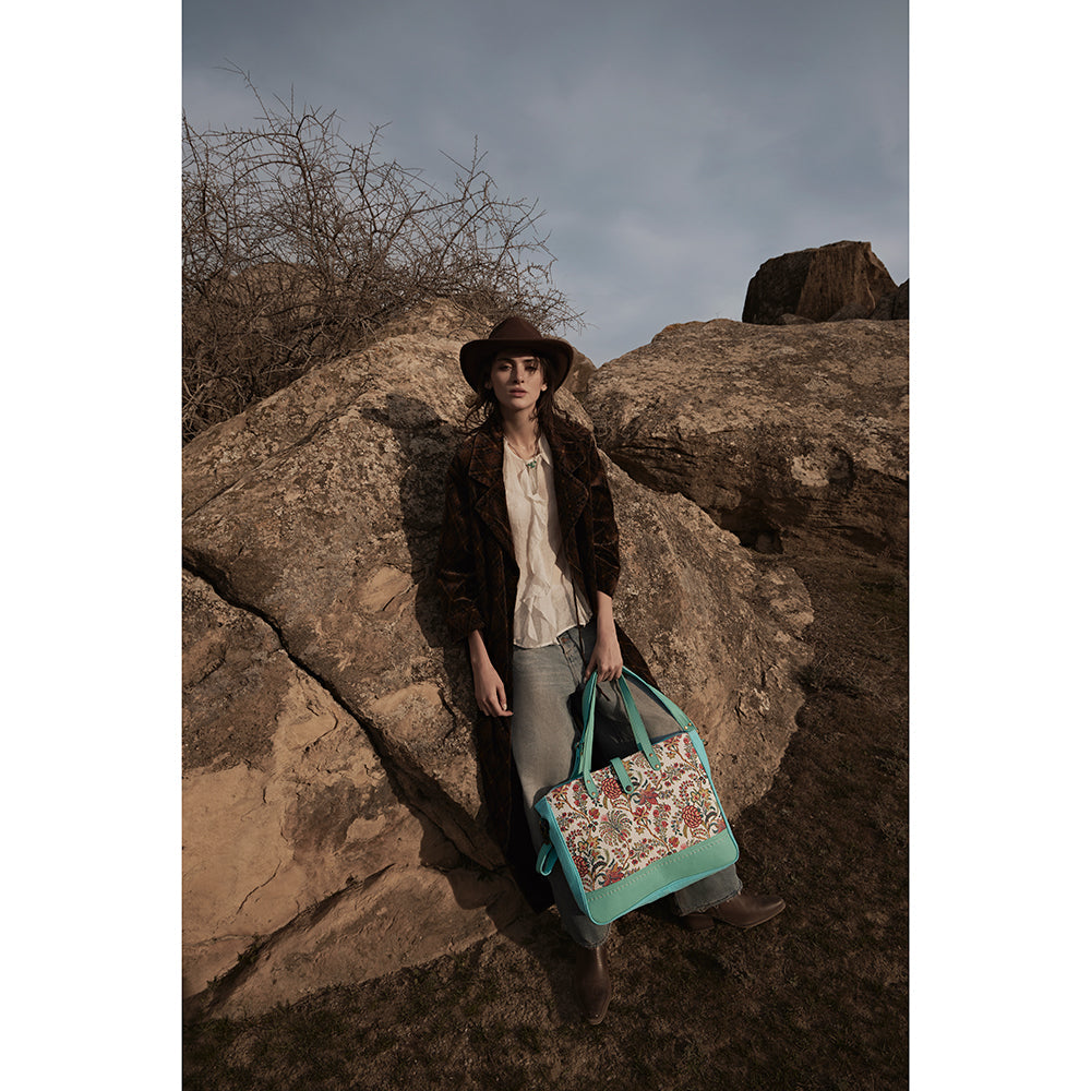 Mariposa Small Weekender Bag - Myra USA