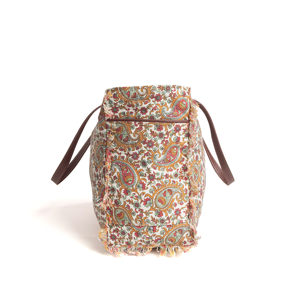 Paisley Pointe Weekender Bag - Myra USA