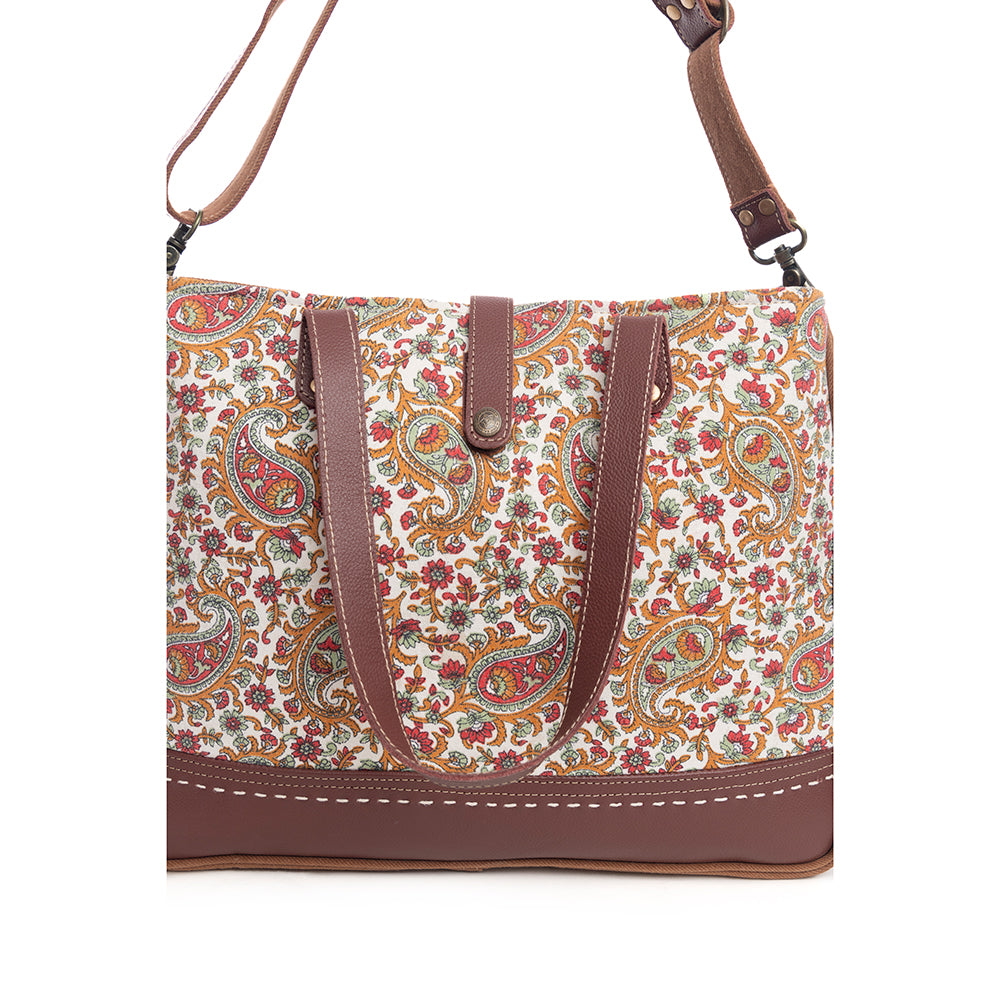 Paisley Pointe Small Weekender Bag - Myra USA