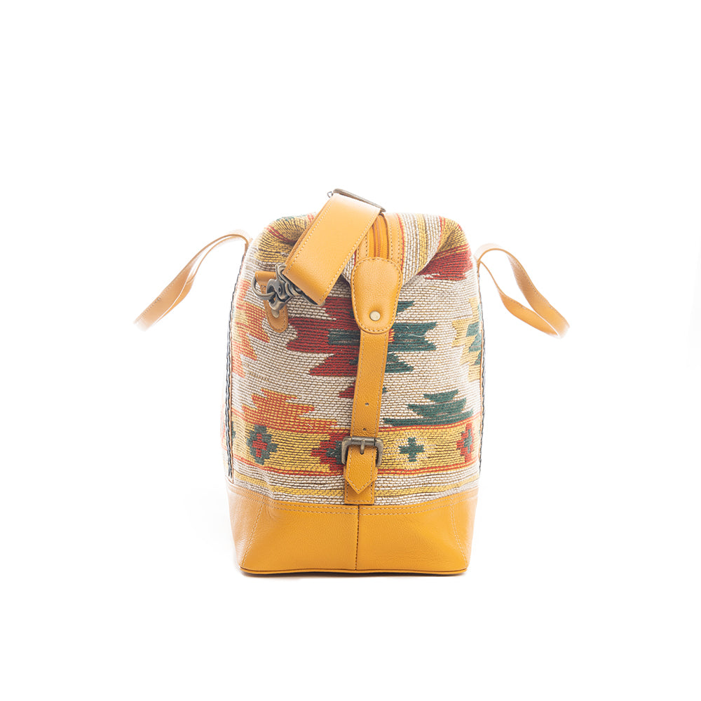 Tierra Fuerte Traveller Bag - Myra USA
