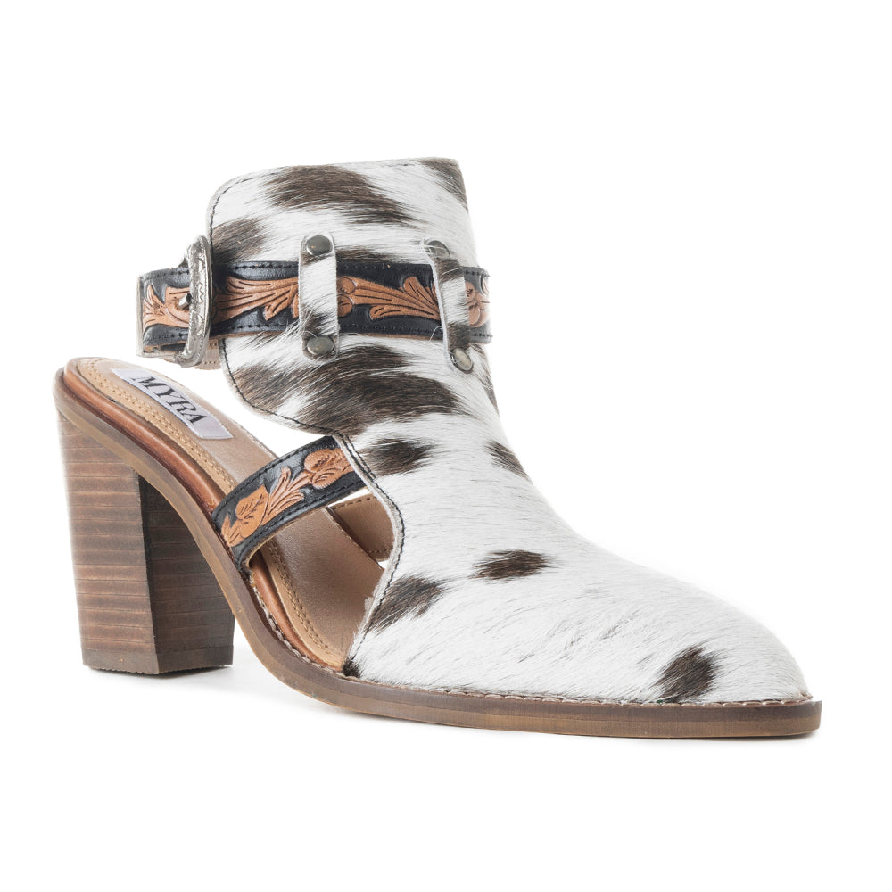 Beth Jane Boot In White And Black Hide - Myra USA