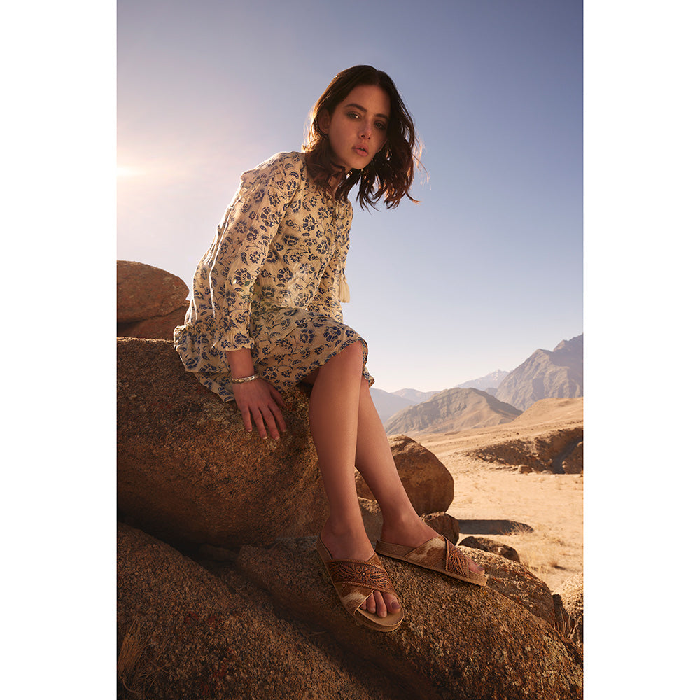 Prairie Hand-Tooled Sandals - Myra USA