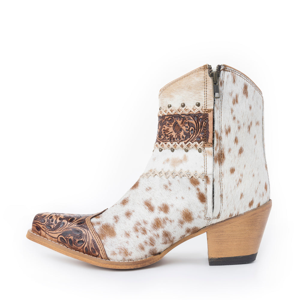 Darcy Ridge Hair-On Hide Boots - Myra USA