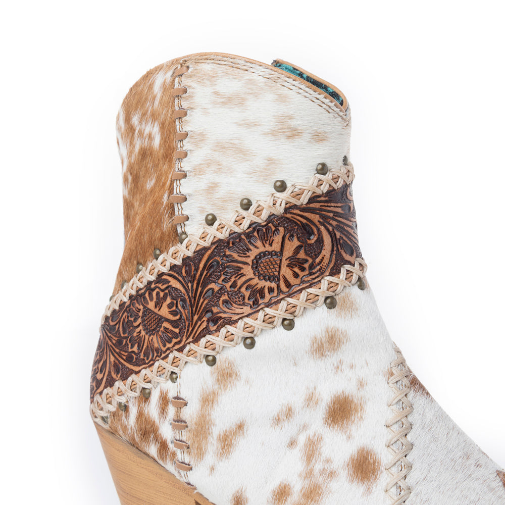 Darcy Ridge Hair-On Hide Boots - Myra USA