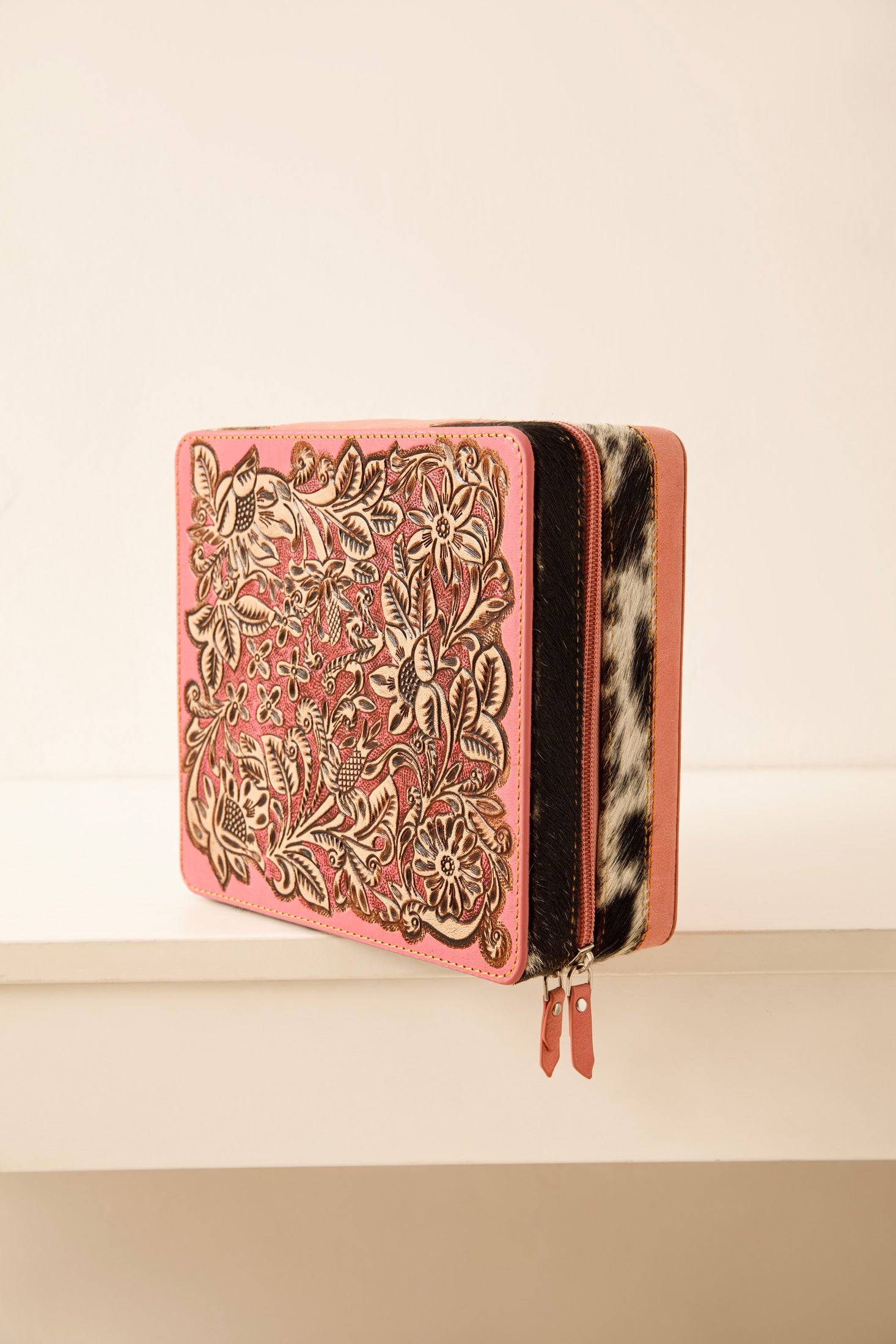 Tennison Charm Jewelry Box in Pink - Myra USA