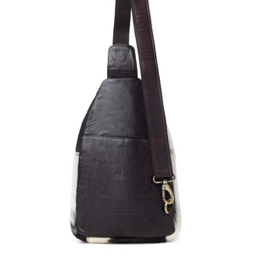 Jimson's Pass Sling Bag - Myra USA