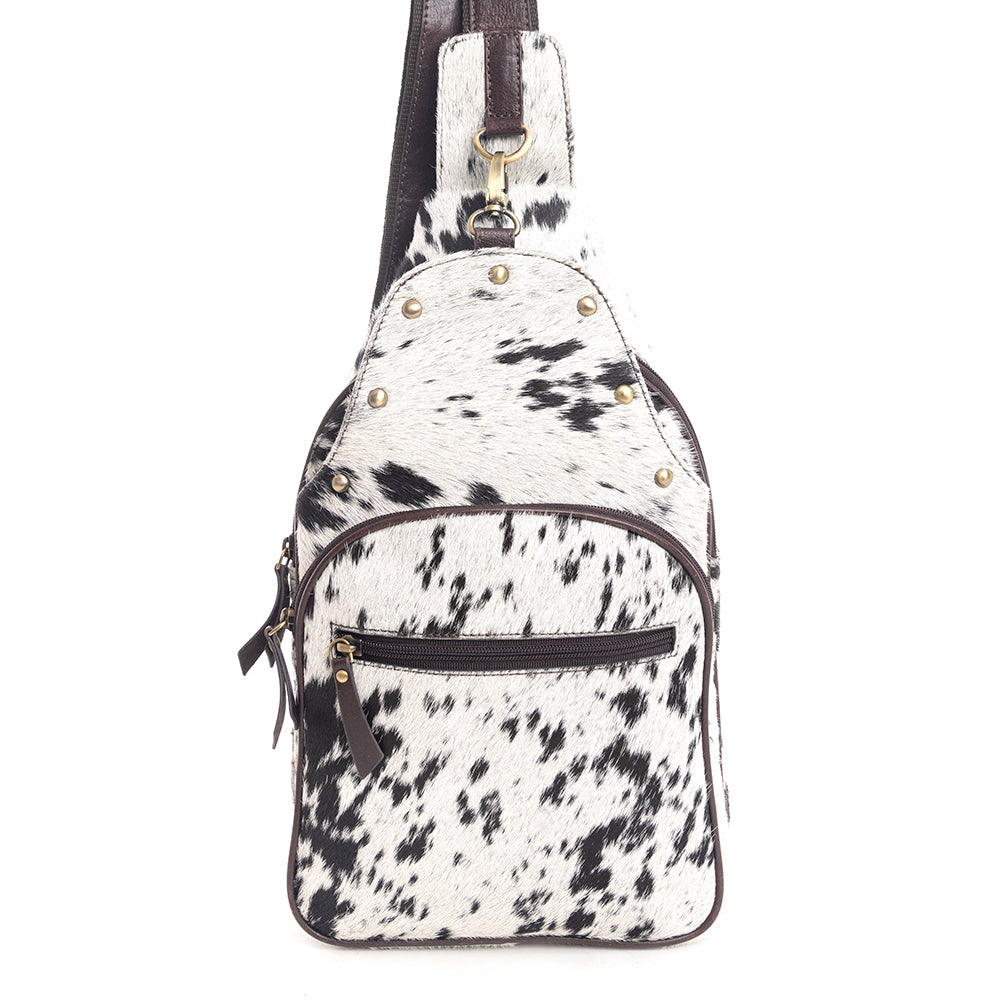 Jimson's Pass Sling Bag - Myra USA