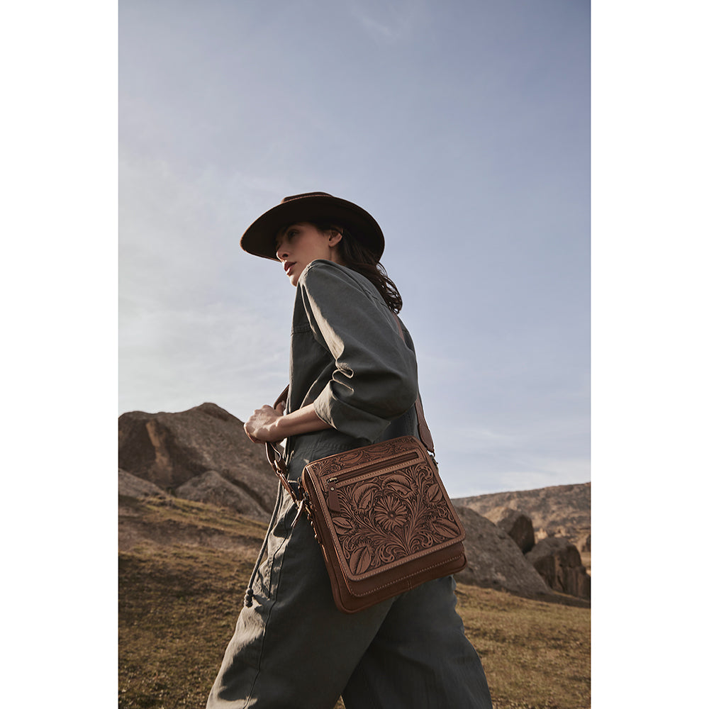 Breeze Wind Small Hand-Tooled Bag - Myra USA
