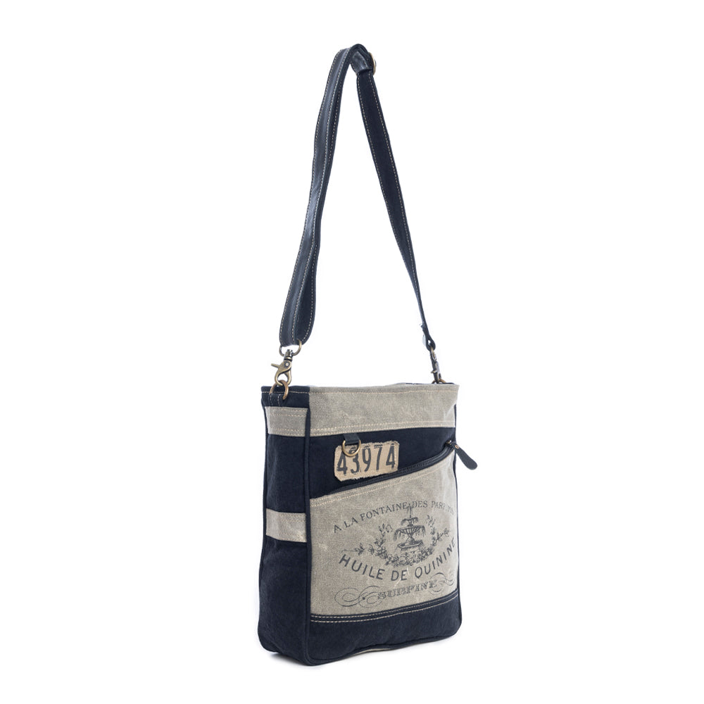 De Quinine Shoulder Bag - Myra USA