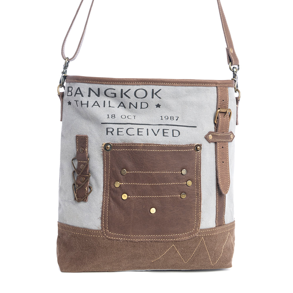 Travels Exotique Shoulder Bag - Myra USA