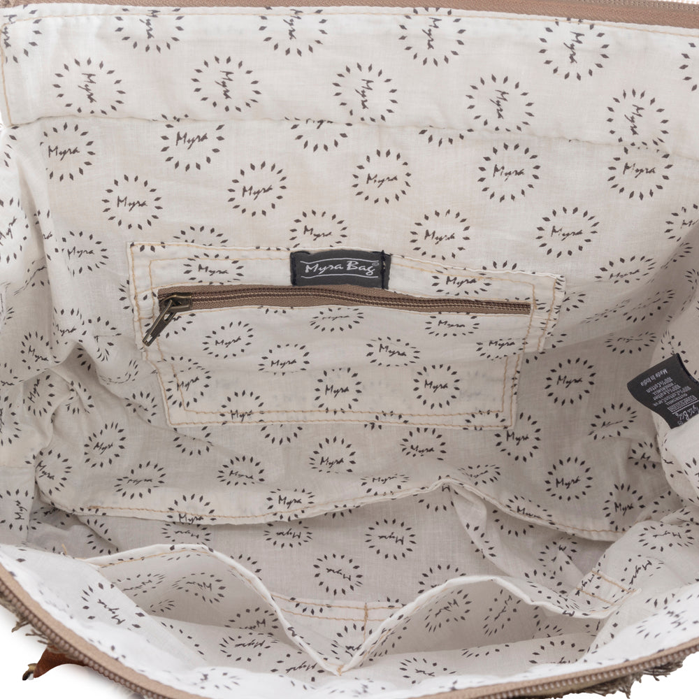 Queen Creek Small & Crossbody Bag in Sandstone - Myra USA