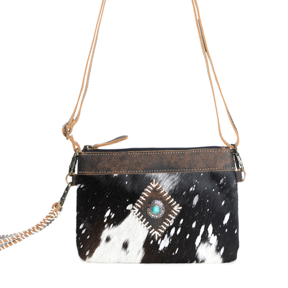 Eye of the Goddess Crossbody Bag in Black - Myra USA