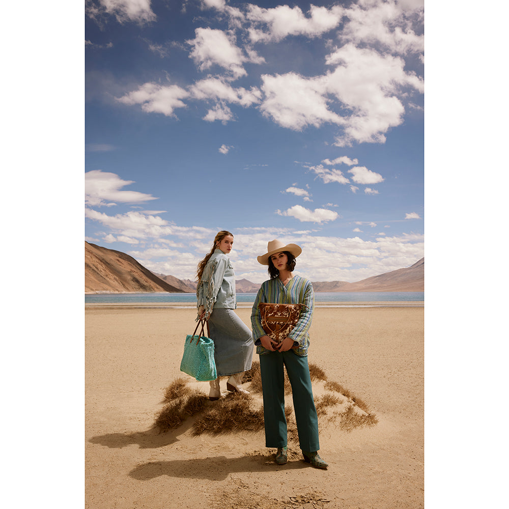 Triple Fork Ranch Weekender Bag in Turquoise - Myra USA
