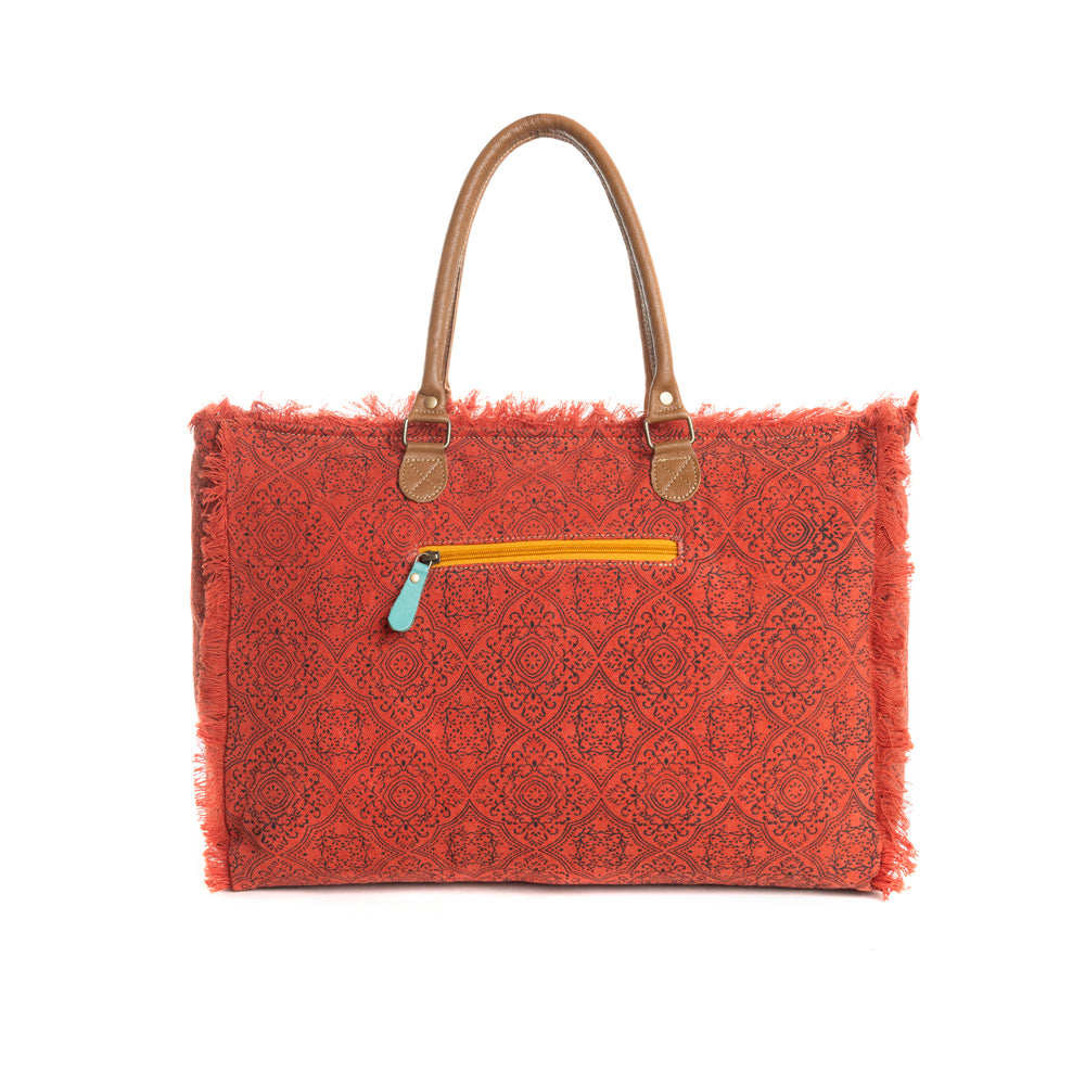 Triple Fork Ranch Weekender Bag in Scarlet - Myra USA