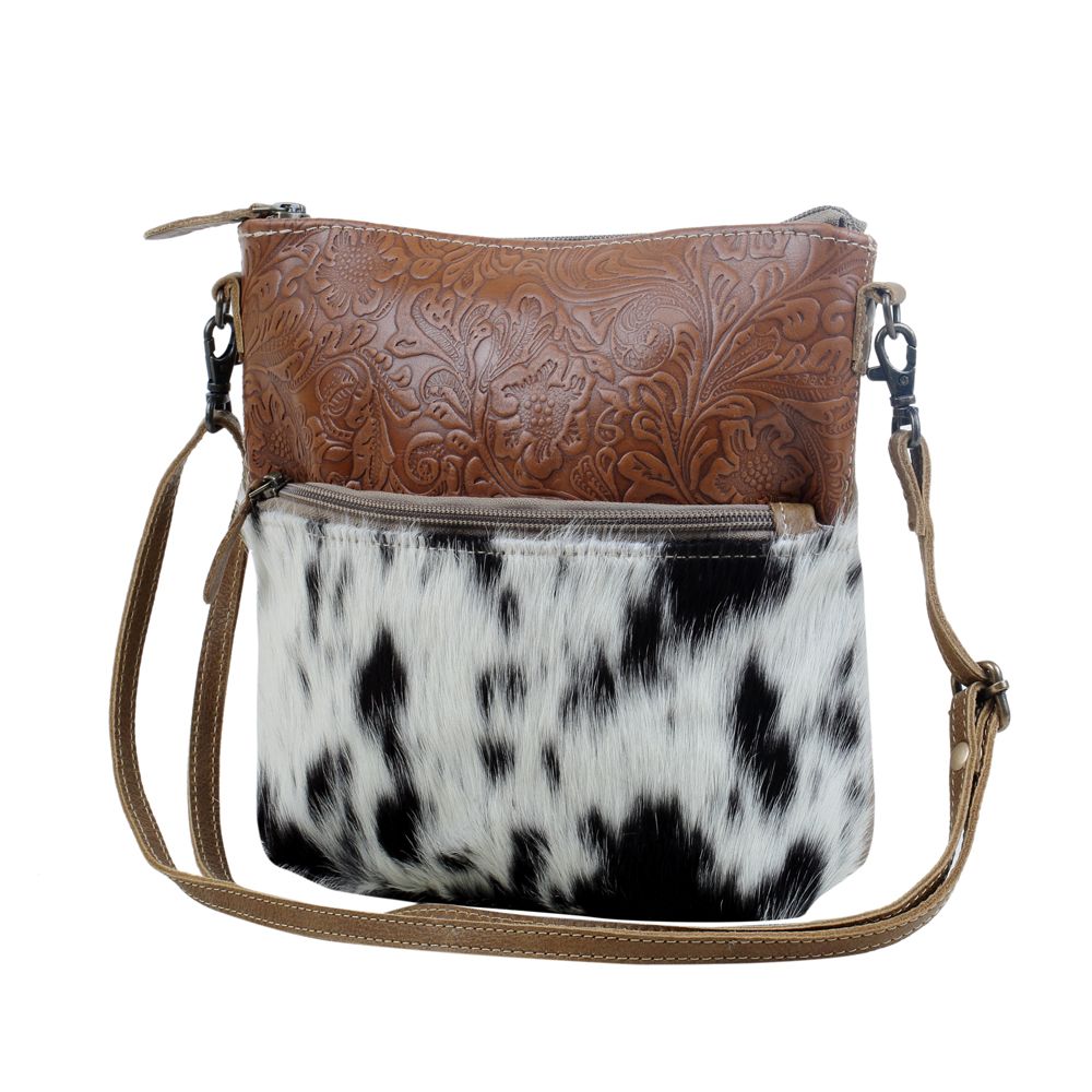 Engraved Crossbody Bag - MyraUSA