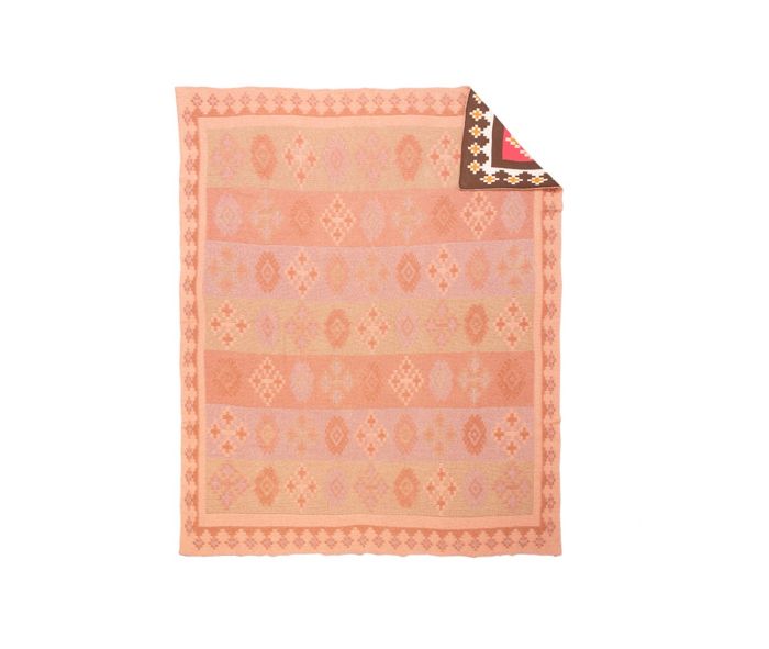 Crest Top Canyon Throw - Myra USA