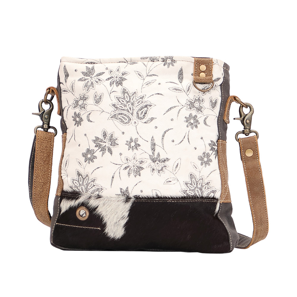 Albino Shoulder Bag - MyraUSA