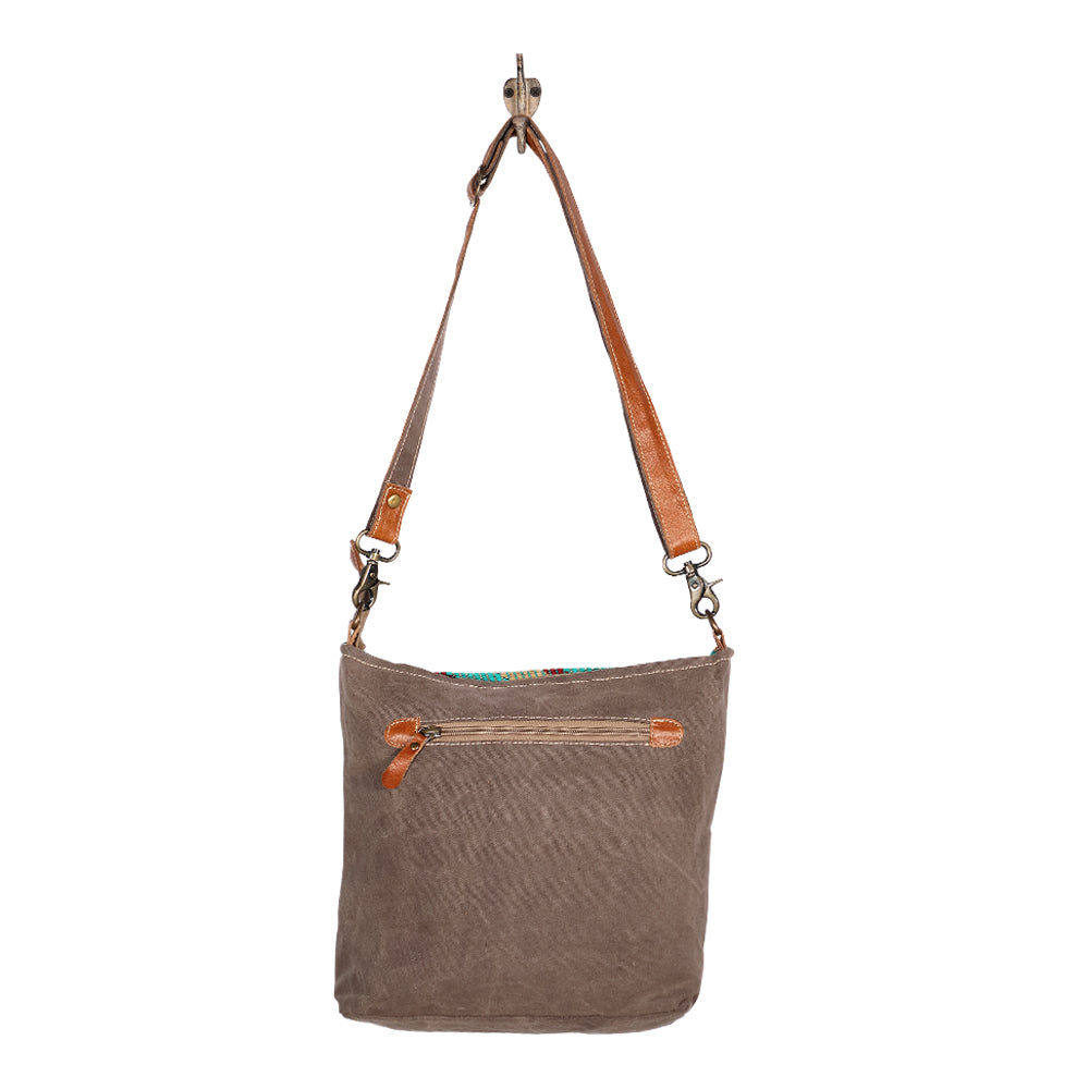 Wanderer Shoulder Bag - MyraUSA