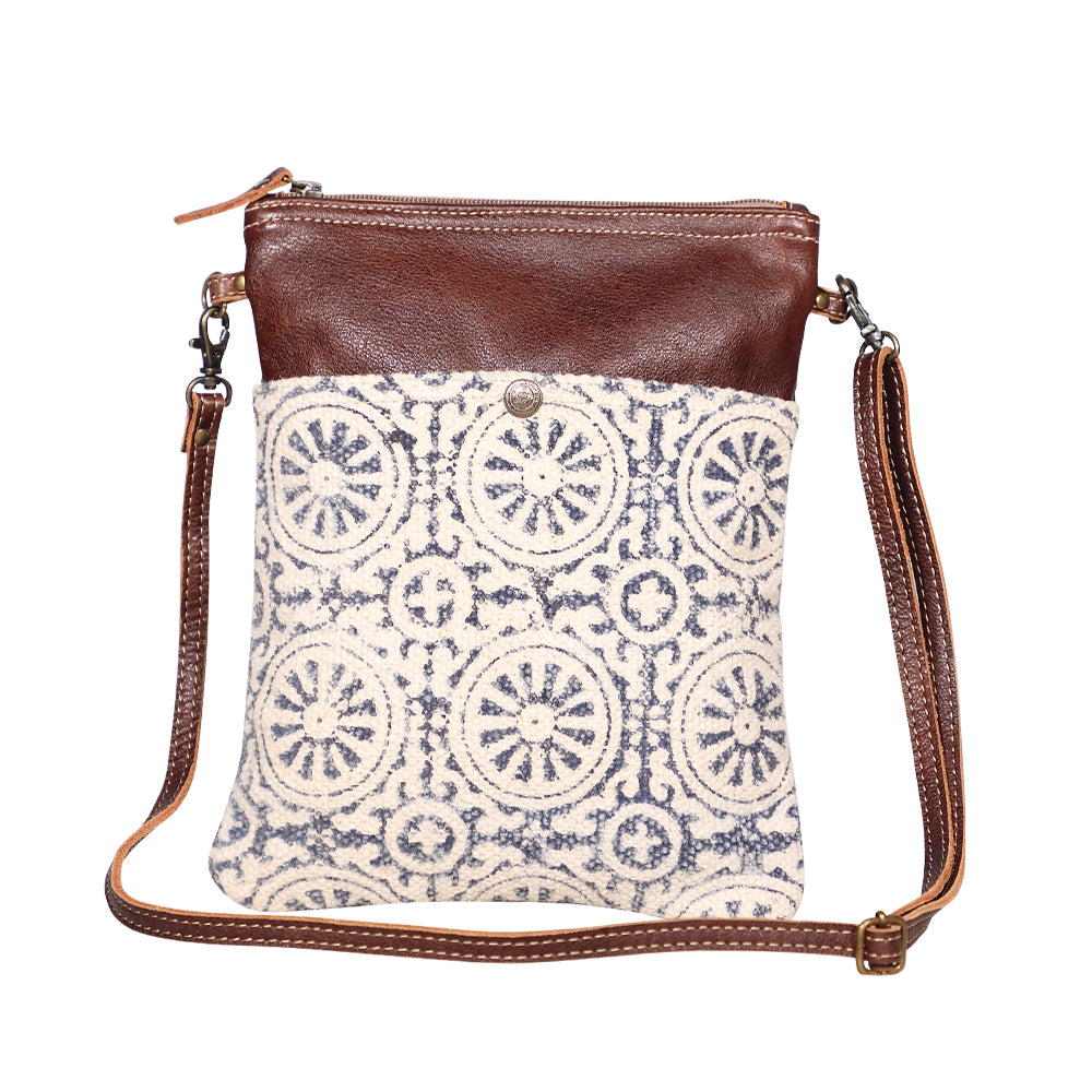 Ruggy Small & Crossbody Bag - MyraUSA