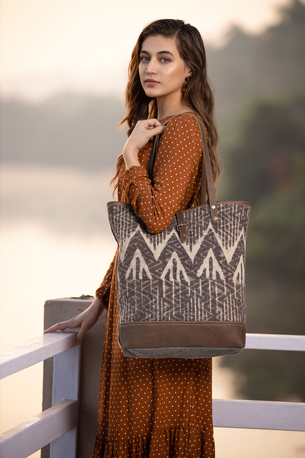 Art On Canvas Tote Bag - MyraUSA