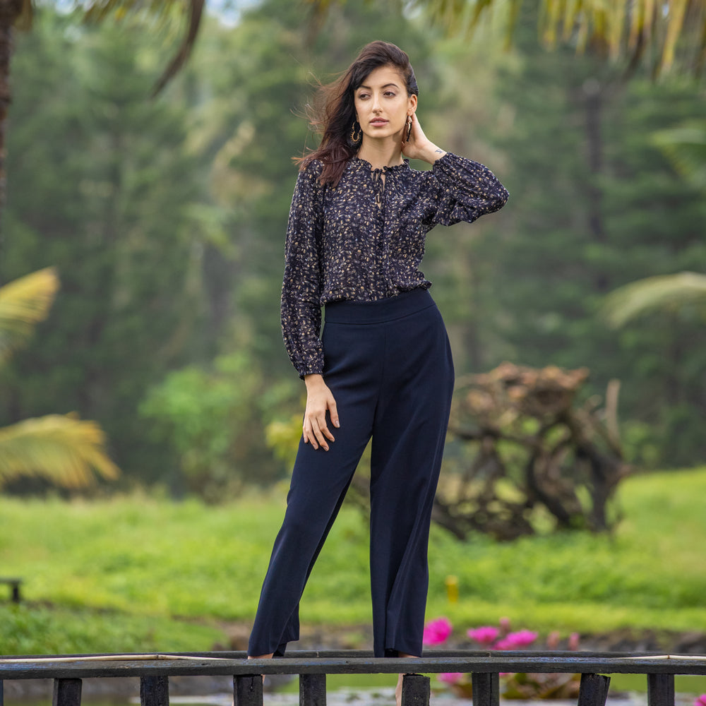Mischief Black Top - MyraUSA