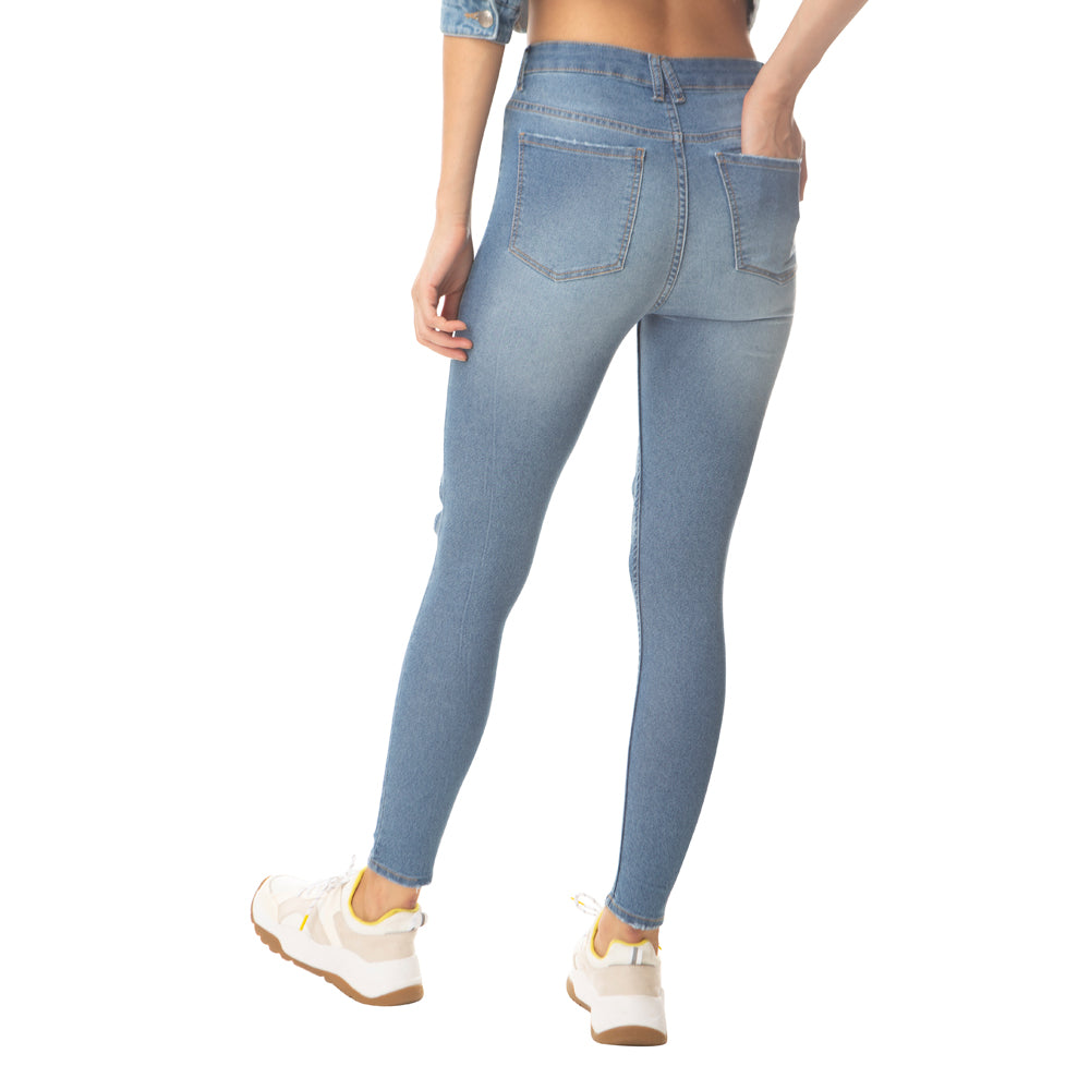 Awristocrat Knee Ripped Jeans - MyraUSA