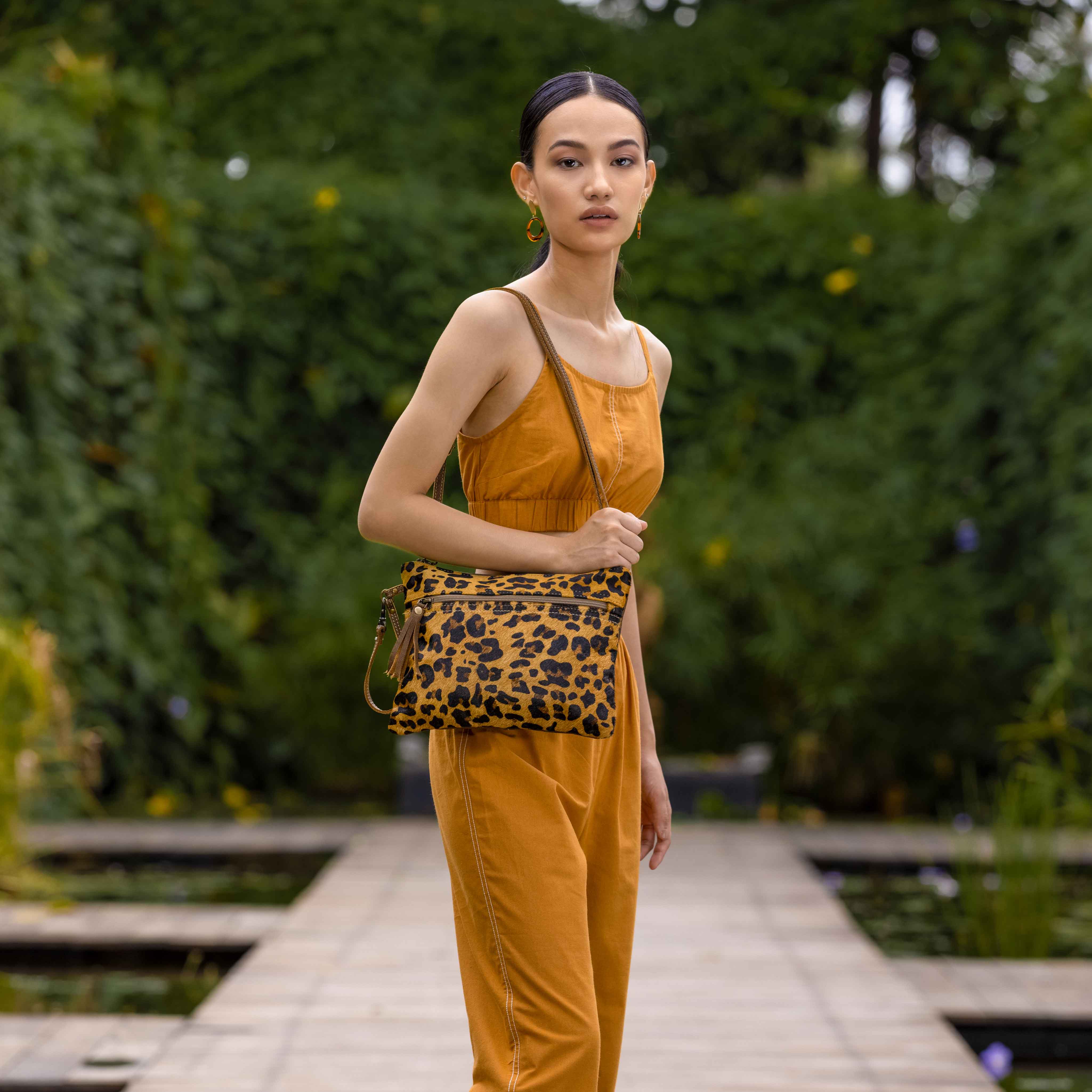 THE WANDERER LEATHER AND HAIRON BAG - MyraUSA