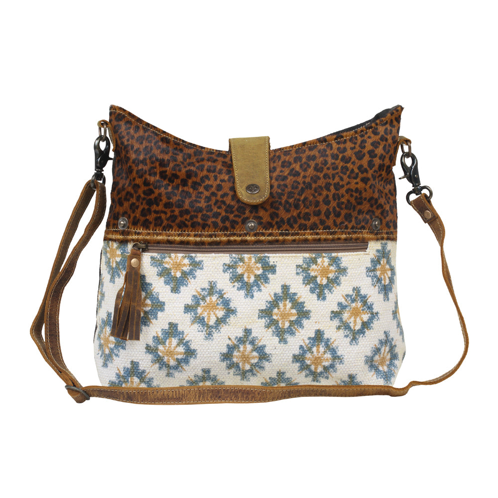 BOUNCE BACK SHOULDER BAG - MyraUSA