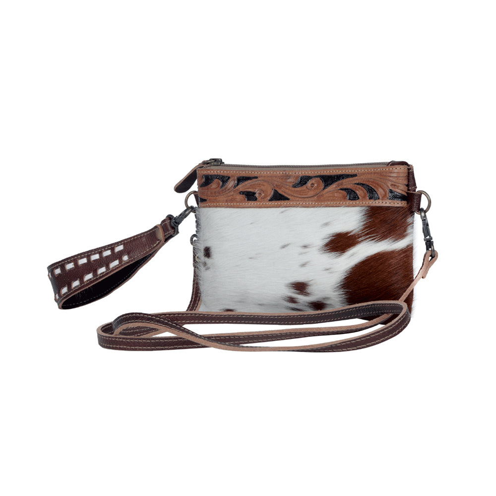 Streaks Delight Belt Bag - MyraUSA