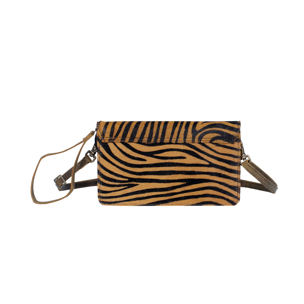 Wavy Wallet - MyraUSA
