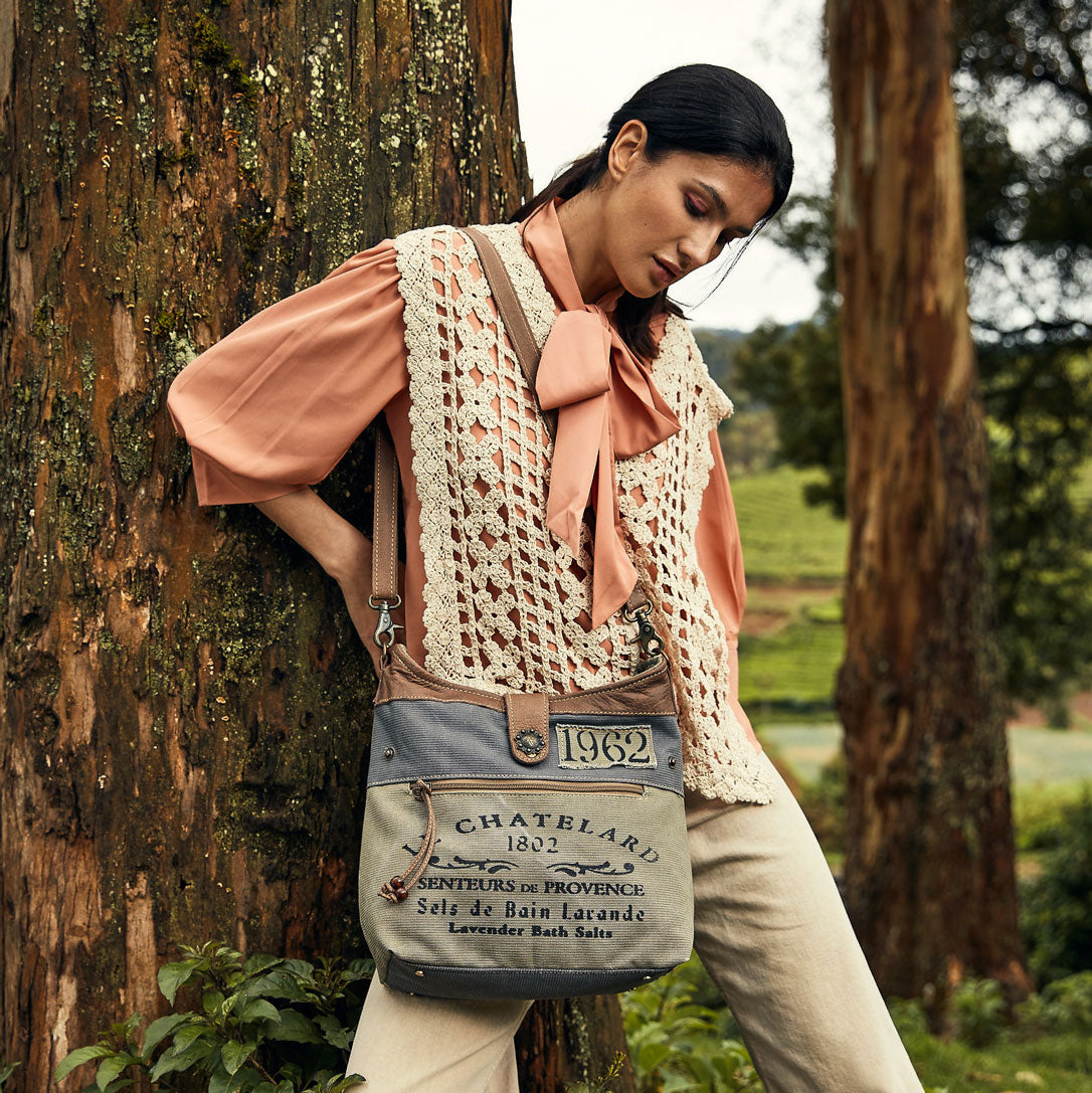 Psychedelic Gray Shoulder Bag - MyraUSA