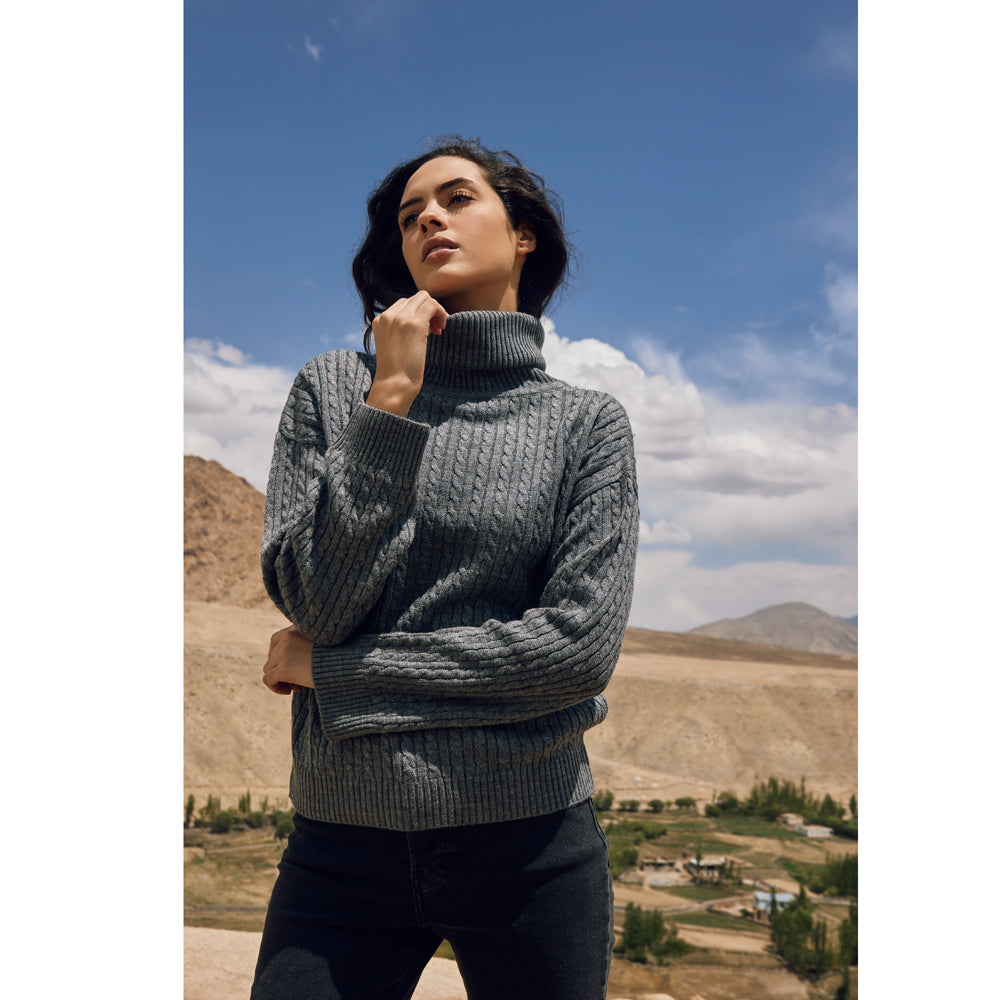 Halter Sweater - MyraUSA
