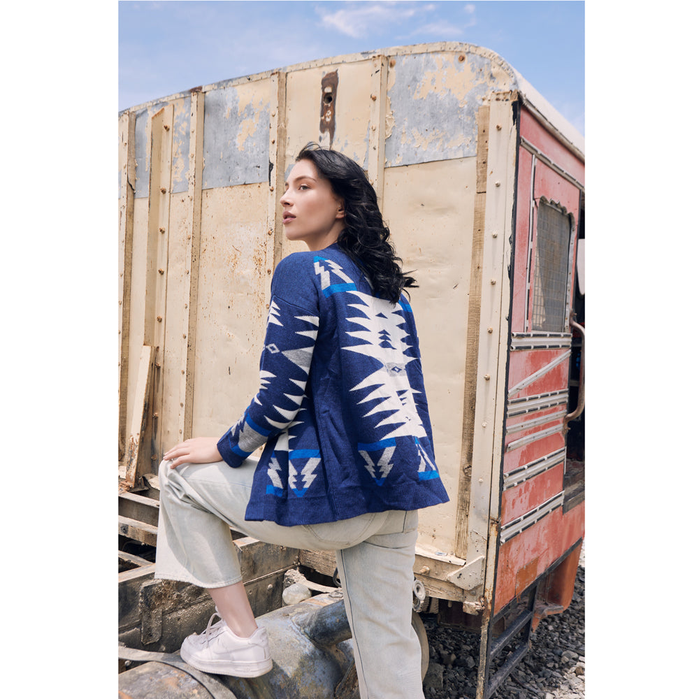 Thunder Cardigan Sweater SMALL - MyraUSA
