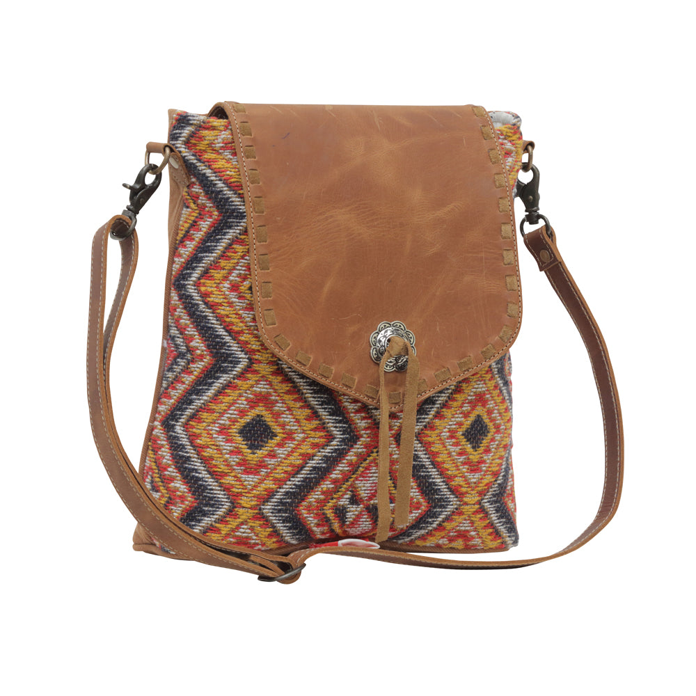 peanut brown Small & Crossbody Bag - Myra USA