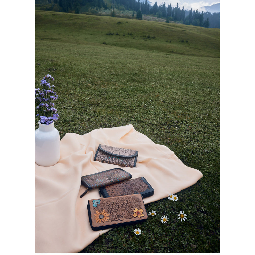 EARTHLY FACETS WALLET - MyraUSA