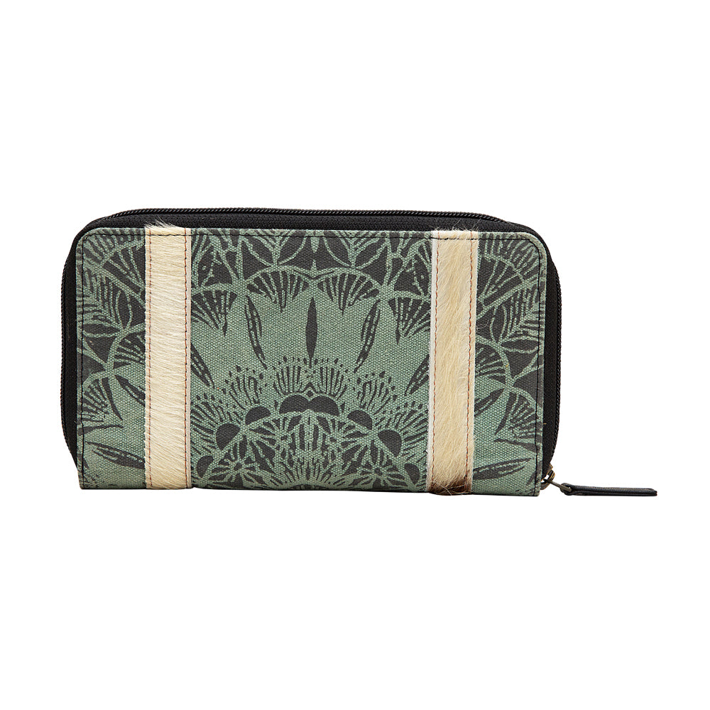 Sky Magic Wallet - MyraUSA